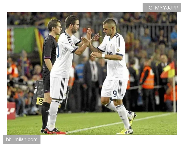 本泽马与伊瓜因：终结效率及战术角色对比分析