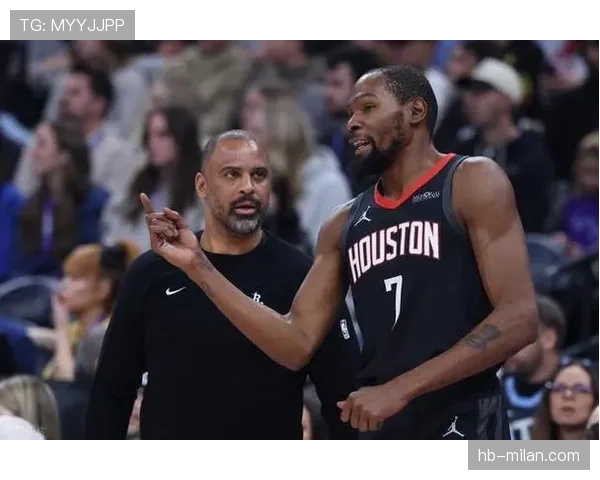 五秒违例是什么？新手必知的发球与持球规则解析